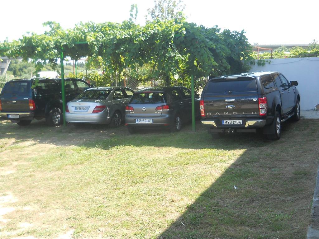 Beach Walk Apartments Ulcinj Extérieur photo